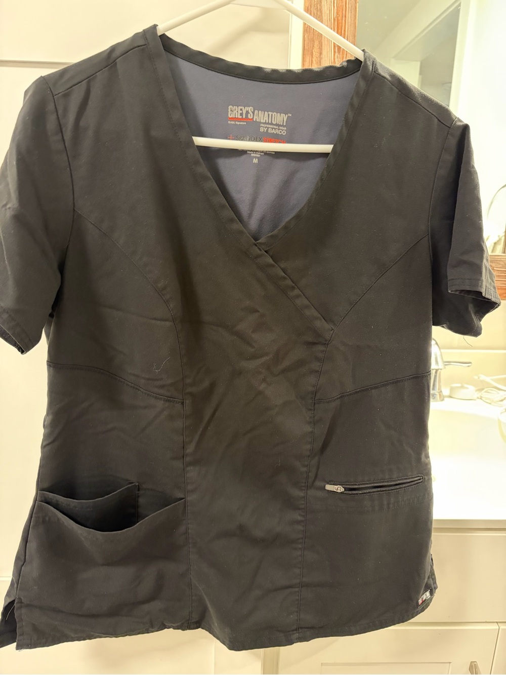 6 Grey's Anatomy Black V-Neck Scrub Tops